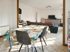 Cerisé – Maison individuelle au calme avec garage et jardin, à 2 minutes d’Alençon