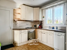 Cerisé – Maison individuelle au calme avec garage et jardin, à 2 minutes d’Alençon