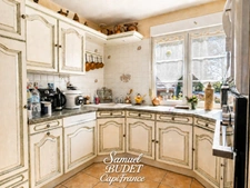 Maison familiale à vendre à Saint-Germain-du-Corbéis, 4 chambres, bureau, annexe et garages