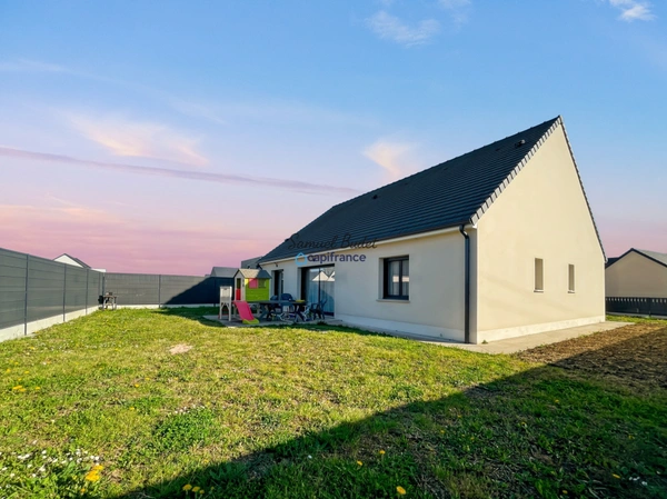Proche d'Alençon : maison contemporaine de plain-pied. Confort et modernité au rendez-vous.