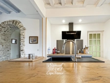 Maison rénovée à Fyé – 240 m², 5 chambres, DPE C, terrain clos et cuisine d’été