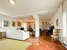 Maison rénovée à Fyé – 240 m², 5 chambres, DPE C, terrain clos et cuisine d’été