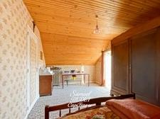 Maison en pierre 128 m² avec jardin et 2 garages à PRÉ-EN-PAIL