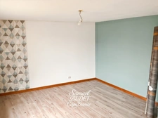 Maison à Saint-Julien-sur-Sarthe – 138 m² avec espace indépendant de 35 m² 