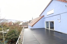 Comme une maison… en appartement : terrasse XXL & jardin