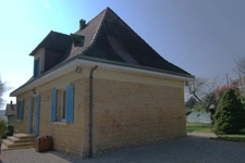 LE LARDIN SAINT LAZARE (24) Maison 93 m2, piscine