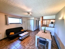 2-room apartment, 49 m2, in SAINT GENIES (Dordogne)