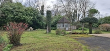  THENON (24)A vendre, Propriété composée de deux maisons sur 5.5 ha de prés et de bois.