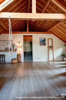 À VENDRE – MAISON EN PIERRE À RÉNOVER COMPLÈTEMENT – GROS POTENTIEL – 117 m² + GRENIER AMÉNAGEABLE-Proche Vichy
