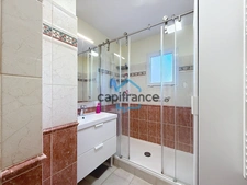 Appartement à vendre 4 pièces LA SEYNE SUR MER (83)