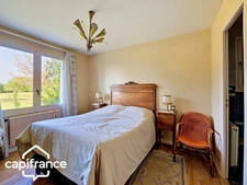 Thouars – Maison sur sous-sol, 4 chambres et grand terrain de 3 482 m² proche centre-ville