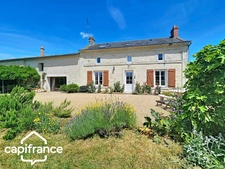 Character Stone House – 195 m² (2,099 sq ft) – 3 Bedrooms – Mezzanine – 1,606 m² (17,287 sq ft) Plot – Saint-Martin-de-Sanzay, Near Saumur, Montreuil-Bellay and Thouars