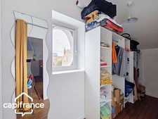 Maison familiale 210 m² – 5 chambres + bureau – jardin clos – sous-sol – proche centre-ville de Thouars