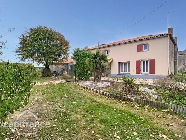 Maison en pierre 142 m² – 3 chambres – dépendances 505 m² – terrain 10 264 m² – Mauzé-Thouarsais, proche Thouars