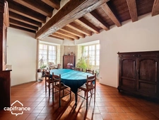 Dpt Deux Sèvres (79), à vendre OIRON maison P5 de 134 m² - Terrain de 230 m² 