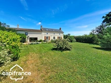 Character Stone House – 195 m² (2,099 sq ft) – 3 Bedrooms – Mezzanine – 1,606 m² (17,287 sq ft) Plot – Saint-Martin-de-Sanzay, Near Saumur, Montreuil-Bellay and Thouars