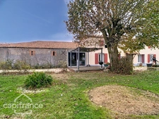 Maison en pierre 142 m² – 3 chambres – dépendances 505 m² – terrain 10 264 m² – Mauzé-Thouarsais, proche Thouars