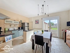 Maison 243 m² - Excellent état – 6 chambres – jardin, terrasse, garage – Thouars centre (79100)