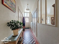 Maison 243 m² - Excellent état – 6 chambres – jardin, terrasse, garage – Thouars centre (79100)
