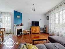 Maison familiale 210 m² – 5 chambres + bureau – jardin clos – sous-sol – proche centre-ville de Thouars