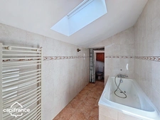 For sale – Stone house with garden, 3 bedrooms and outbuildings – Saint-Jean-de-Thouars (79)