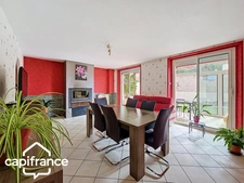 House – 91 m² (980 sq ft) – 3 Bedrooms – Garage and Outbuildings – 2,989 m² (0.74-acre) Plot – Thouars