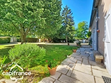 aint-Martin-de-Sanzay (79) – Renovated Stone House – 2,271 sq ft – Single-Level Living – Independent Studio – Outbuildings – 43,000 sq ft Land – Near Thouars and Saumur