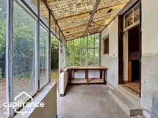 Thouars (79) – Idéal investissement locatif ou premier achat : maison de ville 65m²  avec jardin et stationnement privé