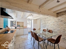 For sale – Stone house with garden, 3 bedrooms and outbuildings – Saint-Jean-de-Thouars (79)