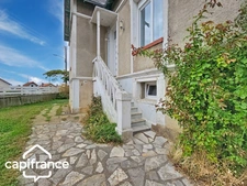 Maison familiale 210 m² – 5 chambres + bureau – jardin clos – sous-sol – proche centre-ville de Thouars