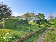 Thouars – Maison sur sous-sol, 4 chambres et grand terrain de 3 482 m² proche centre-ville