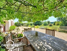 Character Stone House – 195 m² (2,099 sq ft) – 3 Bedrooms – Mezzanine – 1,606 m² (17,287 sq ft) Plot – Saint-Martin-de-Sanzay, Near Saumur, Montreuil-Bellay and Thouars