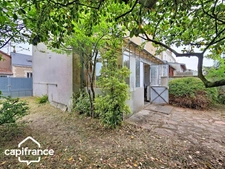 Thouars (79) – Idéal investissement locatif ou premier achat : maison de ville 65m²  avec jardin et stationnement privé
