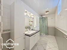 House – 91 m² (980 sq ft) – 3 Bedrooms – Garage and Outbuildings – 2,989 m² (0.74-acre) Plot – Thouars