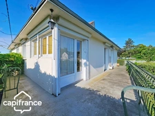 Thouars – Maison sur sous-sol, 4 chambres et grand terrain de 3 482 m² proche centre-ville