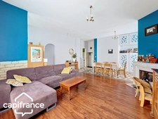 Maison familiale 210 m² – 5 chambres + bureau – jardin clos – sous-sol – proche centre-ville de Thouars