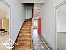 Thouars centre – Bien à rénover 210 m² avec 3 garages – Fort potentiel locatif/activité tertiaire et libérale