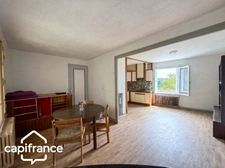 Thouars (79) Maison à rénover 68 m² – 2 chambres + bureau – jardin clos 305 m² – garage – cave