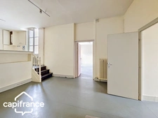 Thouars centre – Bien à rénover 210 m² avec 3 garages – Fort potentiel locatif/activité tertiaire et libérale