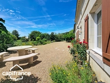 Character Stone House – 195 m² (2,099 sq ft) – 3 Bedrooms – Mezzanine – 1,606 m² (17,287 sq ft) Plot – Saint-Martin-de-Sanzay, Near Saumur, Montreuil-Bellay and Thouars
