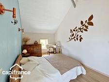 Character Stone House – 195 m² (2,099 sq ft) – 3 Bedrooms – Mezzanine – 1,606 m² (17,287 sq ft) Plot – Saint-Martin-de-Sanzay, Near Saumur, Montreuil-Bellay and Thouars