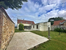 Nouveau prix — Maison de campagne de 144 m² avec vie de plain-pied, proche Louviers