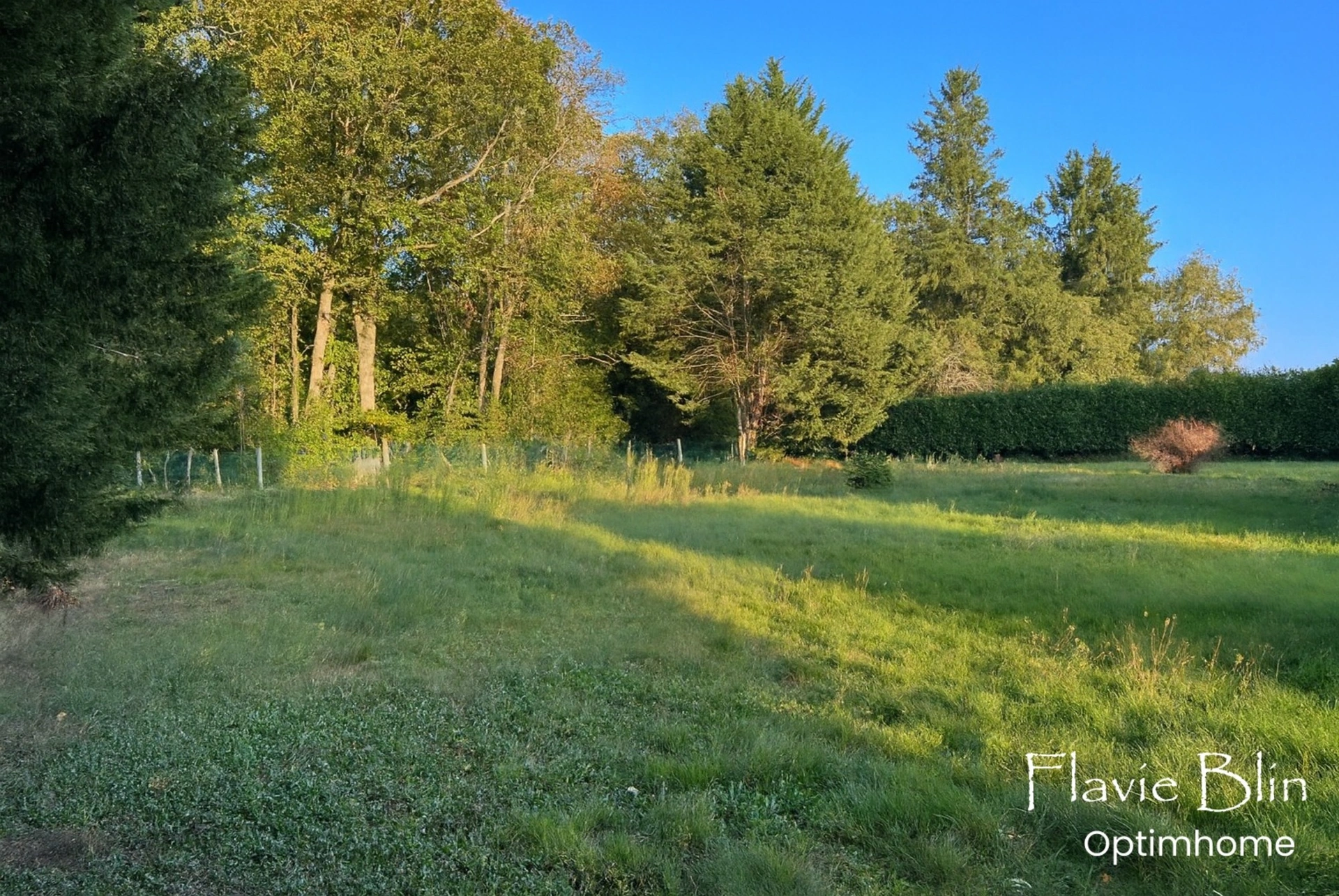 Terrain à vendre de 904,00 m² REUILLY (27) - NON DISPONIBLE · 55 000 €