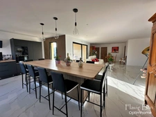 Maison contemporaire - 5 pièces - VITOT (27)
