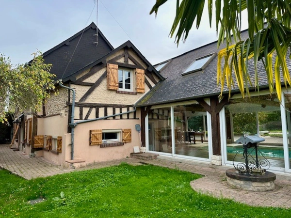 Propriété 7 pièces - piscine intérieure - LA BOISSIERE (27) - 10 min Bueil