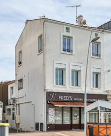 ENSEMBLE MURS PRO + LOGEMENT Centre ville SAINT GILLES CROIX DE VIE (85)