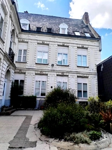 Quartier Préfecture : Duplex de charme rénové 