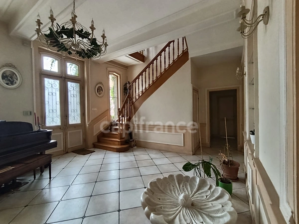 Manoir de 1880 : caractère, prestige et authenticité