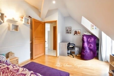 5 minutes from Argelès-Gazost 65400, superb house requiring no work with gîte and panoramic mountain views!