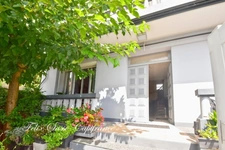 LOURDES (65),belle maison familiale d'environ 203 m2 avec 4 chambres et jardin !